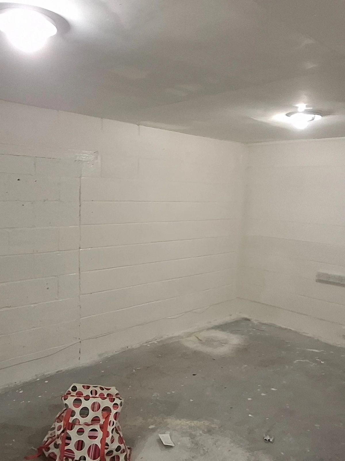 Commercial unit cleaned and painted